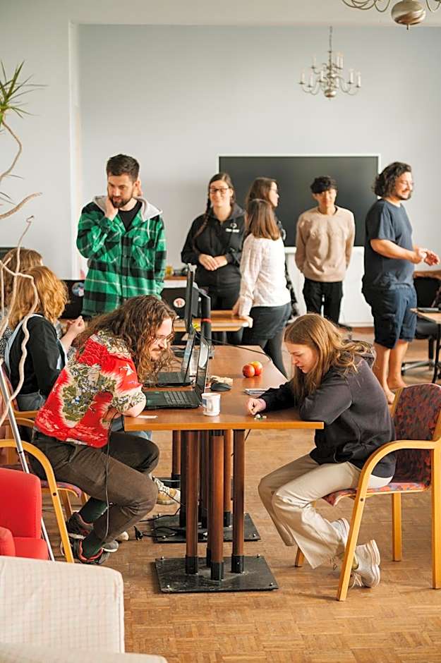 COCONAT-a workation retreat & Coworking