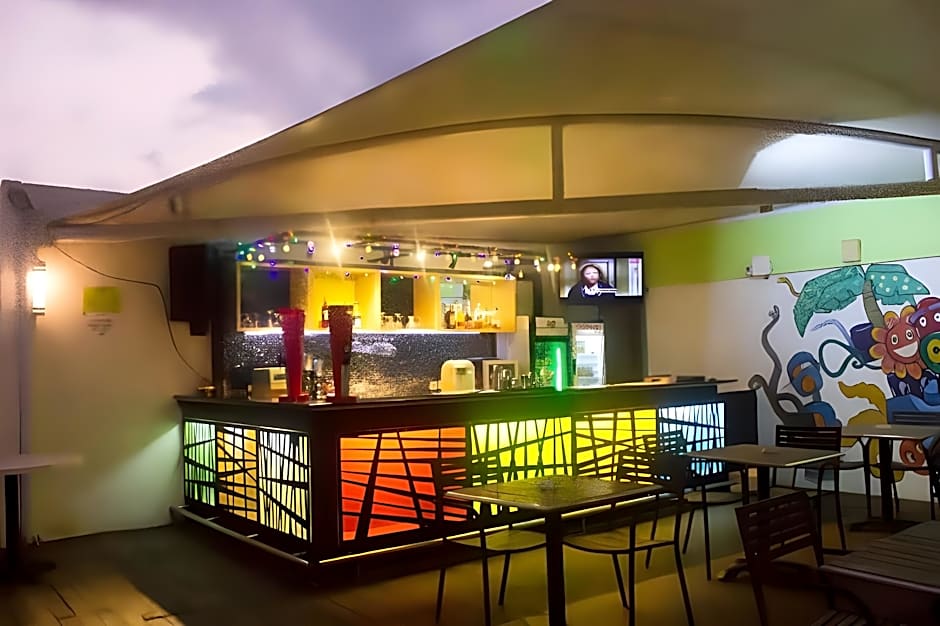 Maxonehotels At Bukit Jimbaran