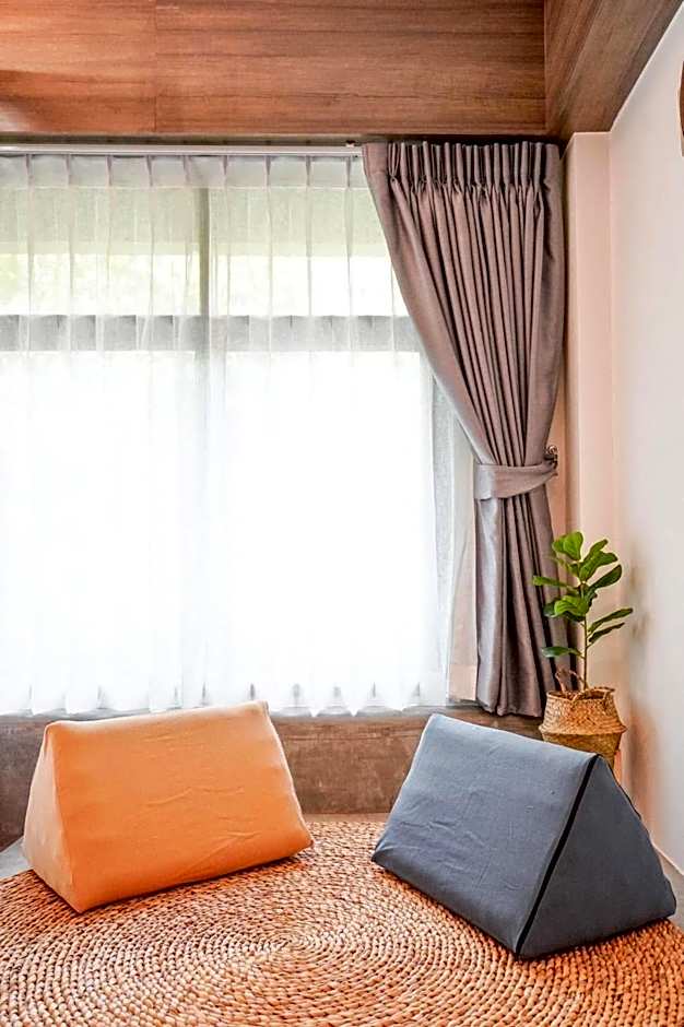 Krung Boutique Hotel