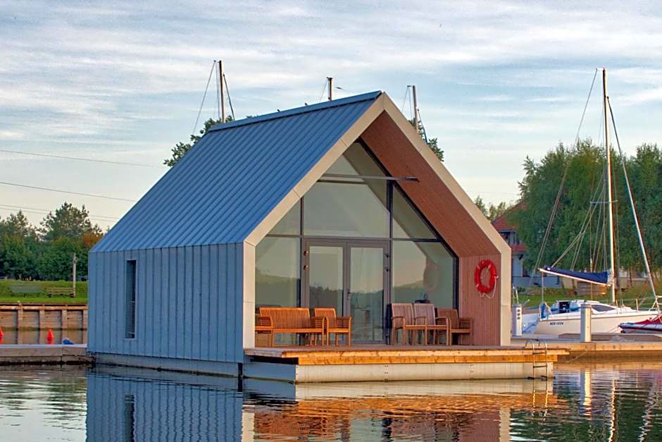 Domy na Wodzie na Mazurach