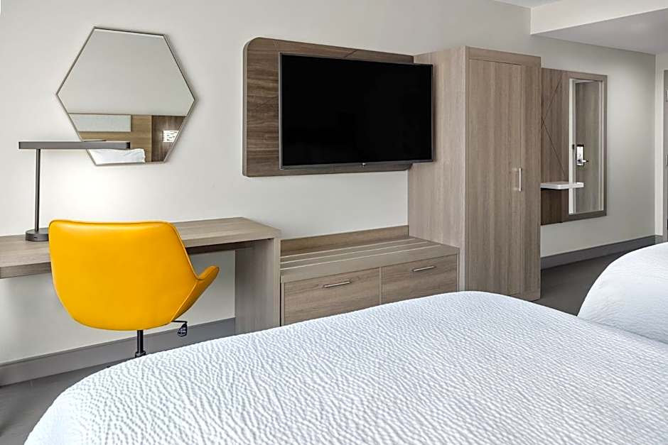 Holiday Inn Express And Suites Waynesboro East By IHG