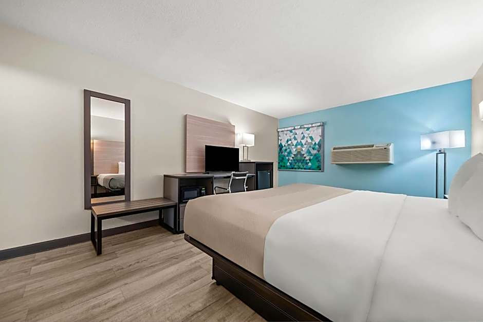 Quality Inn Auburn Campus Area I-85