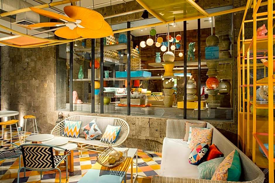 Tijili Hotel Seminyak