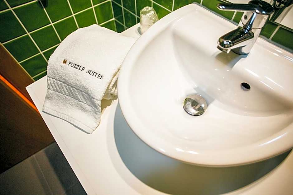 Puzzle Suites B&B