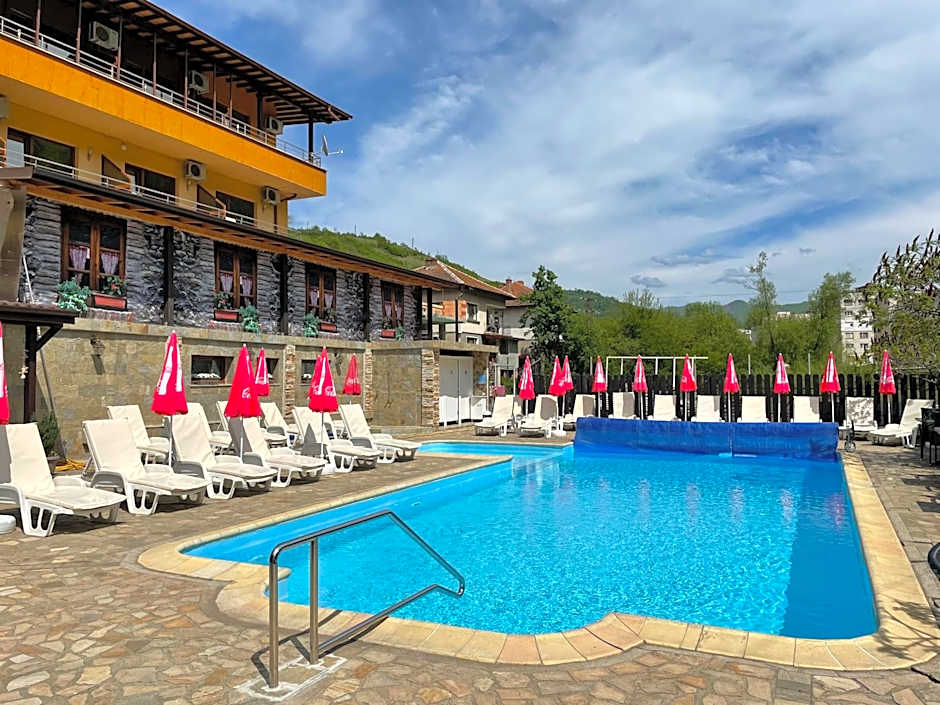 Family Hotel Enica
