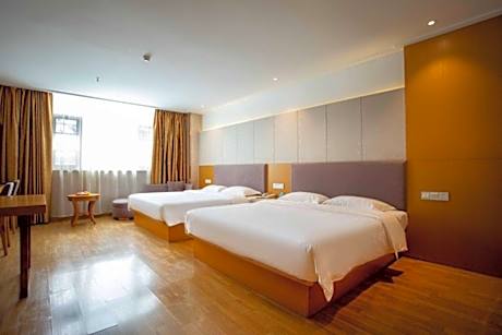Twin Deluxe Room