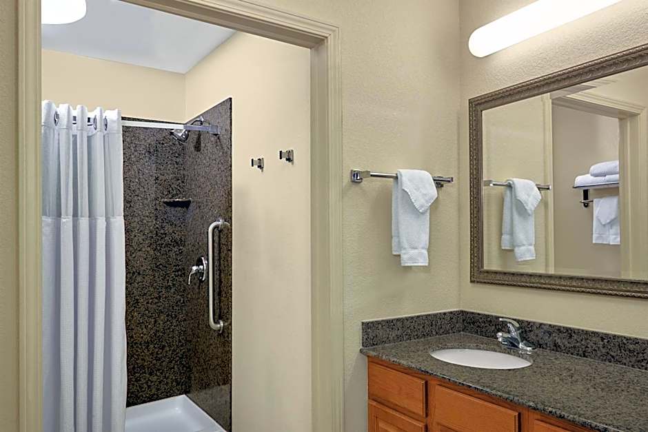 Staybridge Suites Milwaukee Airport South By IHG