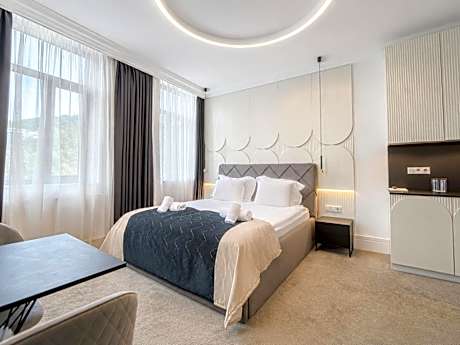 Junior Suite - Free Spa Access