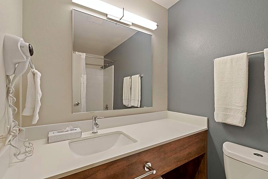 Extended Stay America Suites - Seattle - Redmond