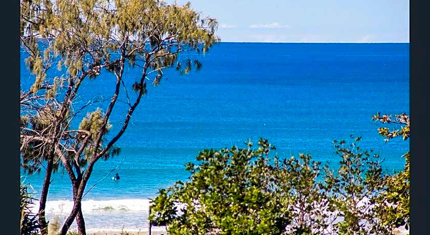 Sundeck Garden Apartments