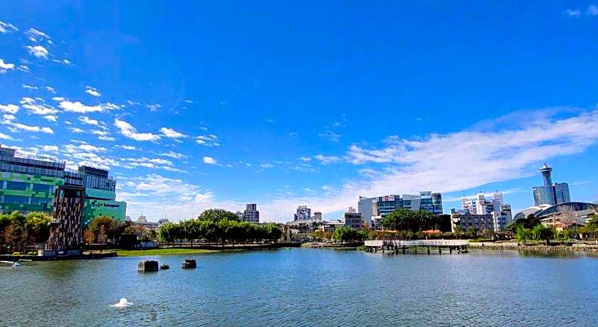 MINI HOTELS (Taichung Station Branch)
