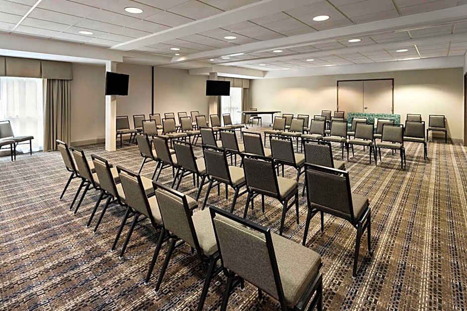 Days Inn by Wyndham Penn State