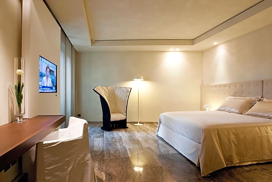 Hotel Romano House