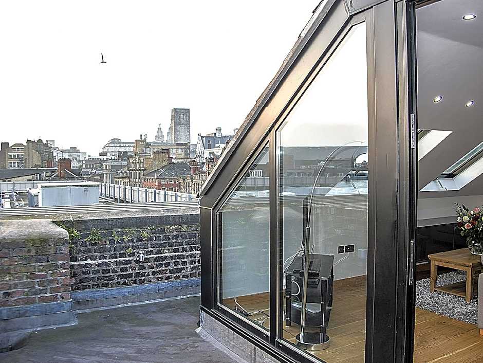 Base Serviced Apartments - Sir Thomas Street