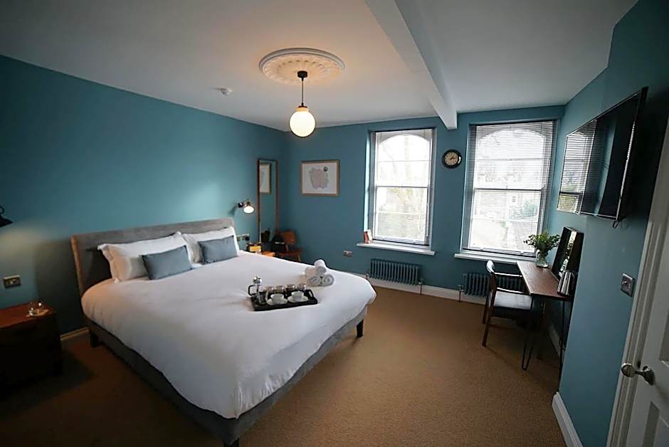 The Alma Taverns Boutique Suites - Room 1 - Hopewell
