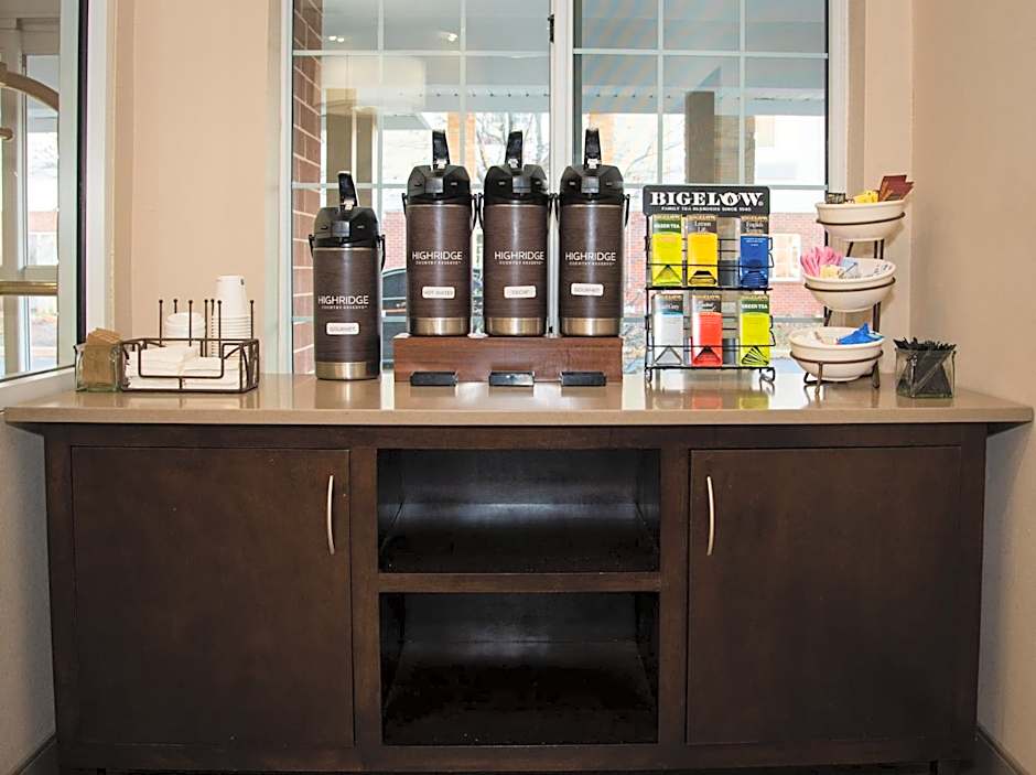 Country Inn & Suites by Radisson, Merrillville, IN