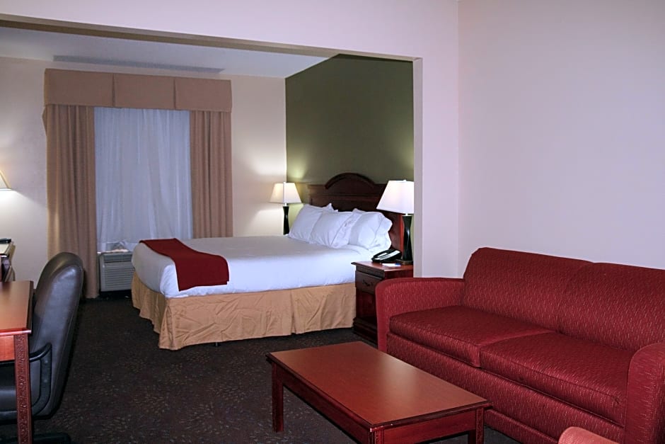 Holiday Inn Express & Suites Greenville, an IHG Hotel
