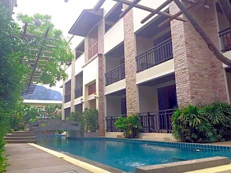 JJ Residence (somsri praditjarone company branch 1)