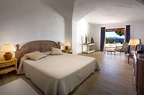 Queen Room with Sea View