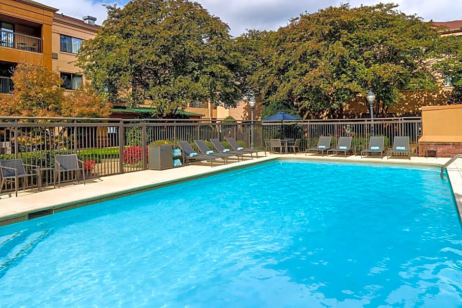 Courtyard by Marriott Atlanta Alpharetta