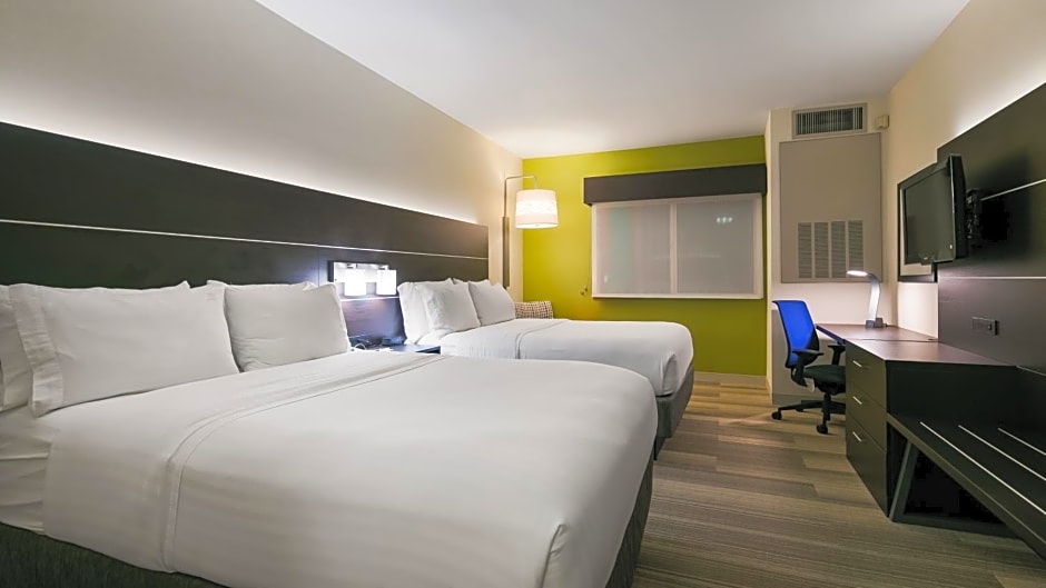 Holiday Inn Express Hotel & Suites Everett By IHG