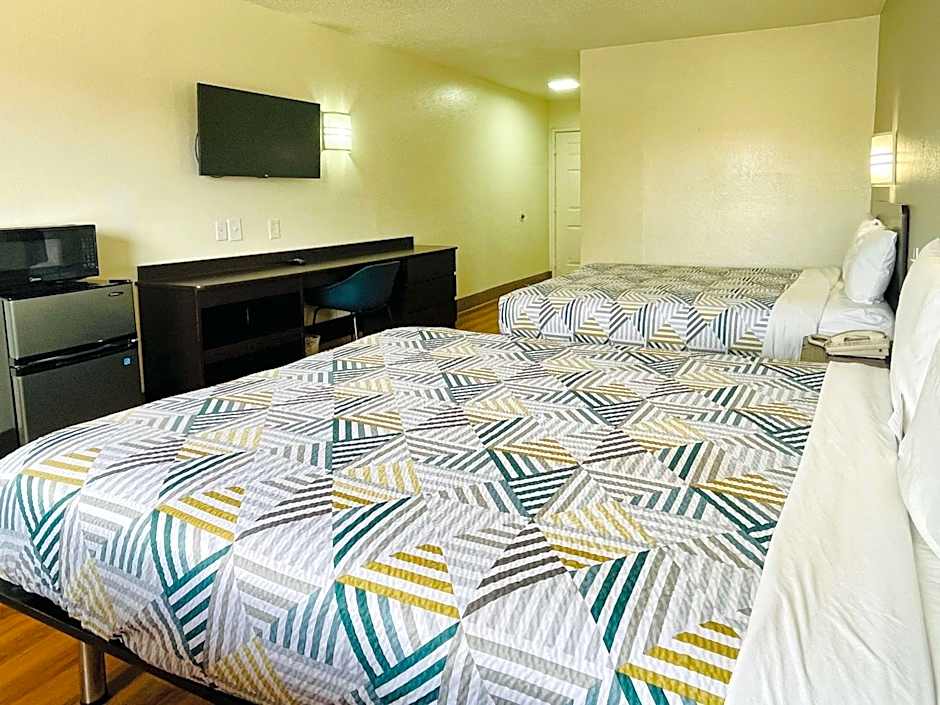 Motel 6-Duncanville, TX - Dallas