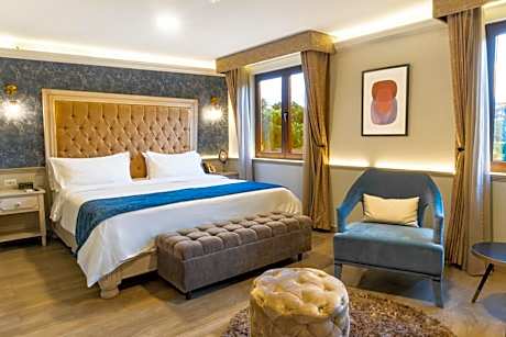 King Suite