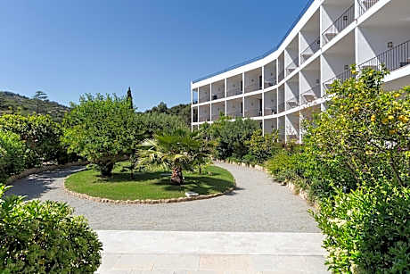 Hotel Eetu Begur, Affiliated by Melia