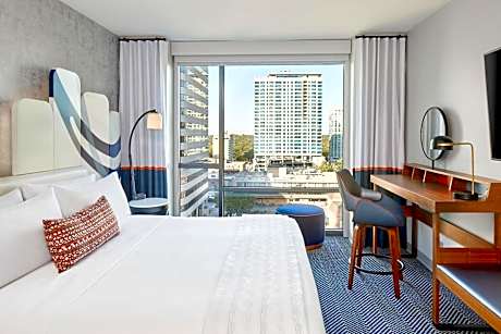 Guest Room, 1 King