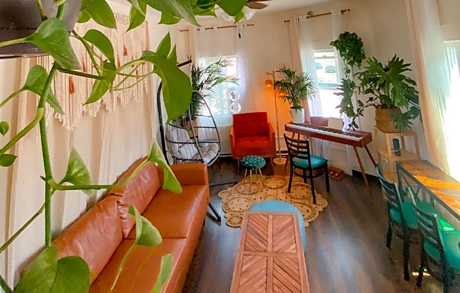 ITH Mission Beach Backpacker Hostel