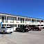 Colonial Motel