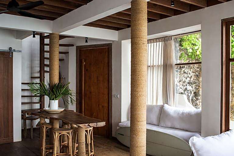 Uluwatu Surf Shack