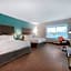 Tru by Hilton Wilmington Wrightsville Beach
