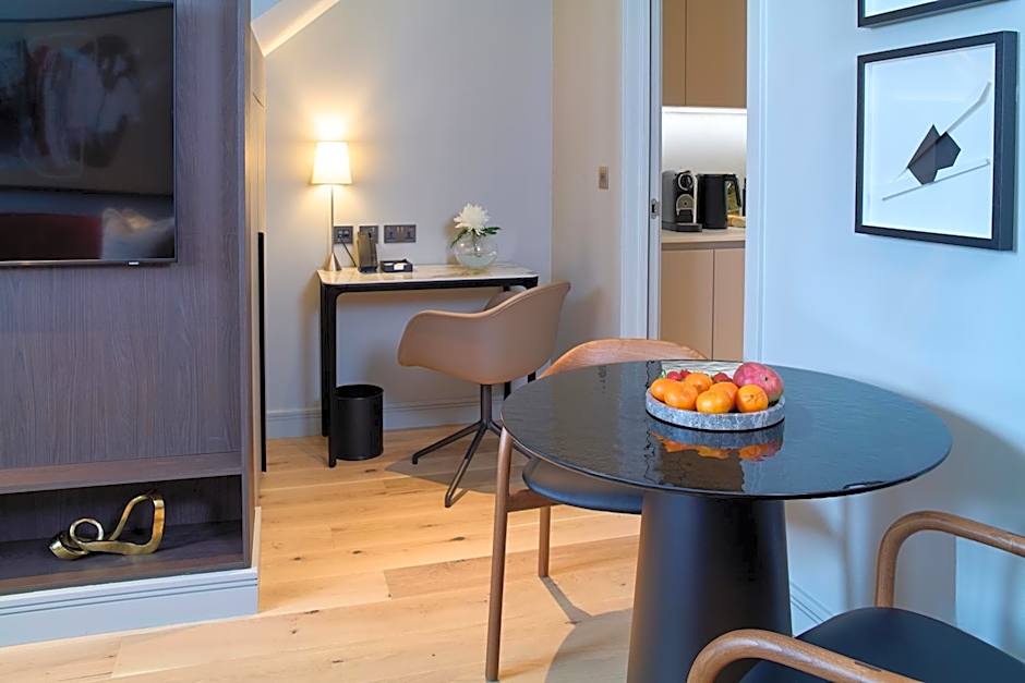 Cheval Phoenix House at Sloane Square