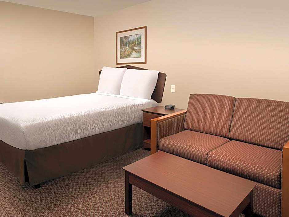 WoodSpring Suites Kansas City Mission