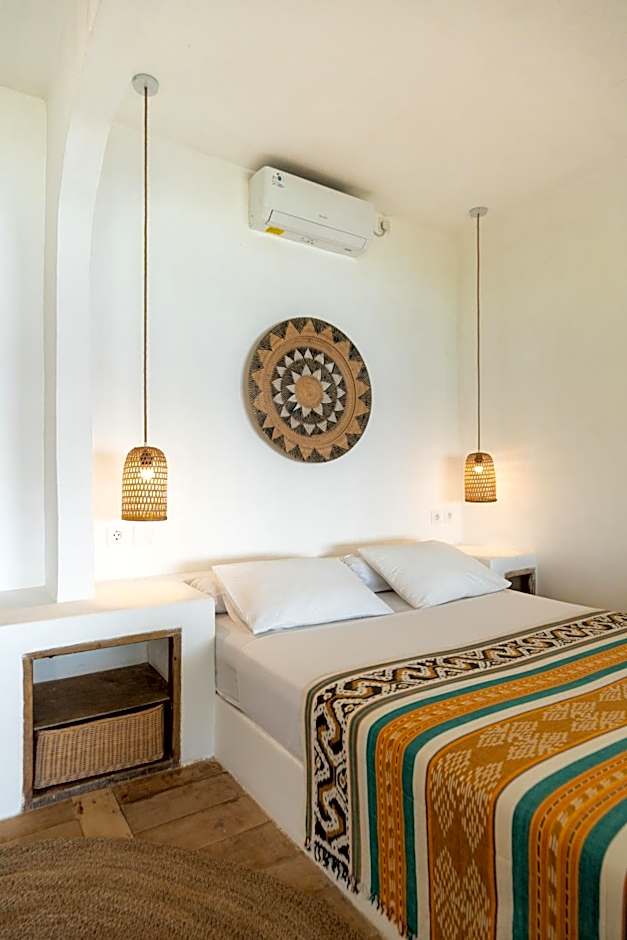 Villa Ayunan 3 BR on Bingin Beach