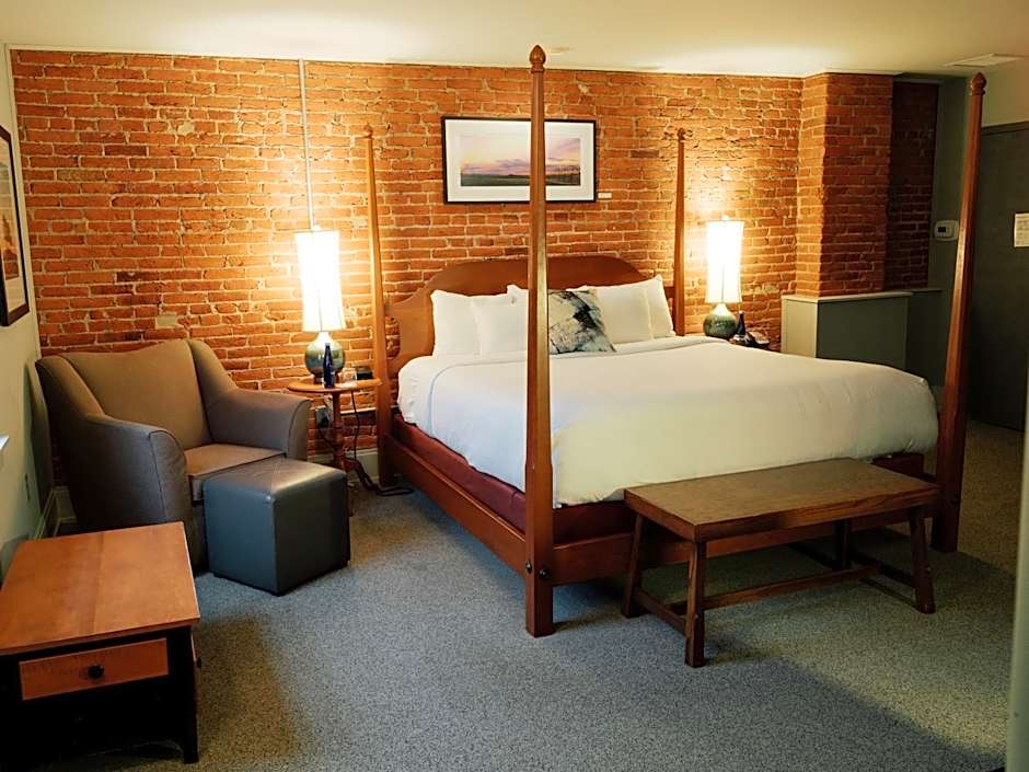 Lancaster Arts Hotel
