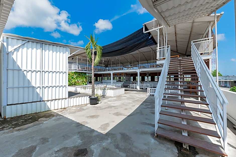 Urbanview Hotel The Tang Balikpapan by RedDoorz