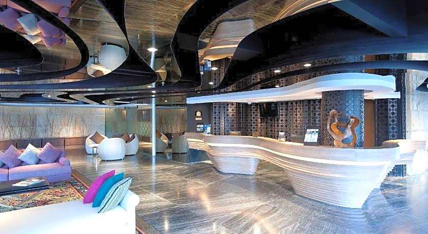 Ramada by Wyndham Bali Sunset Road Kuta