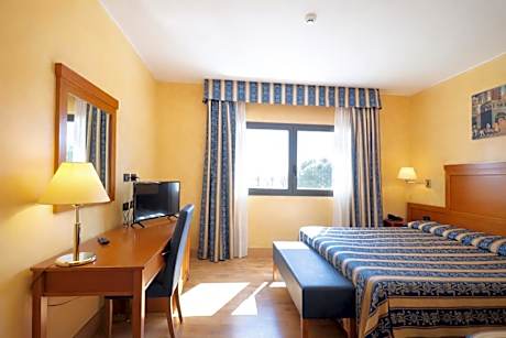 Classic Double or Twin Room