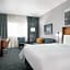 La Quinta Inn & Suites by Wyndham San Luis Obispo Downtown