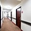 OYO Townhouse Clute Lake Jackson