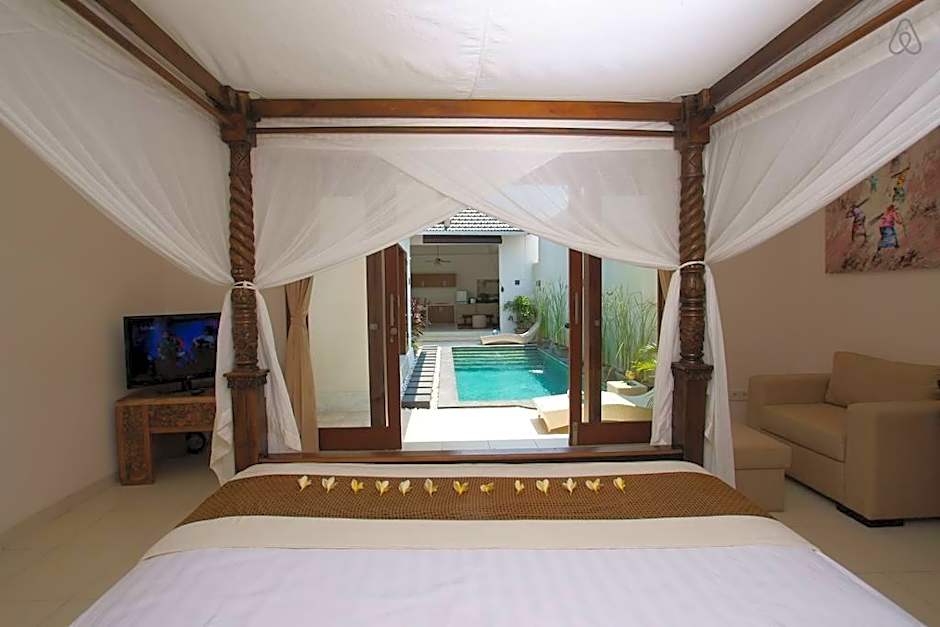 1BR Private villa seminyak,20mint walk 2 the beach