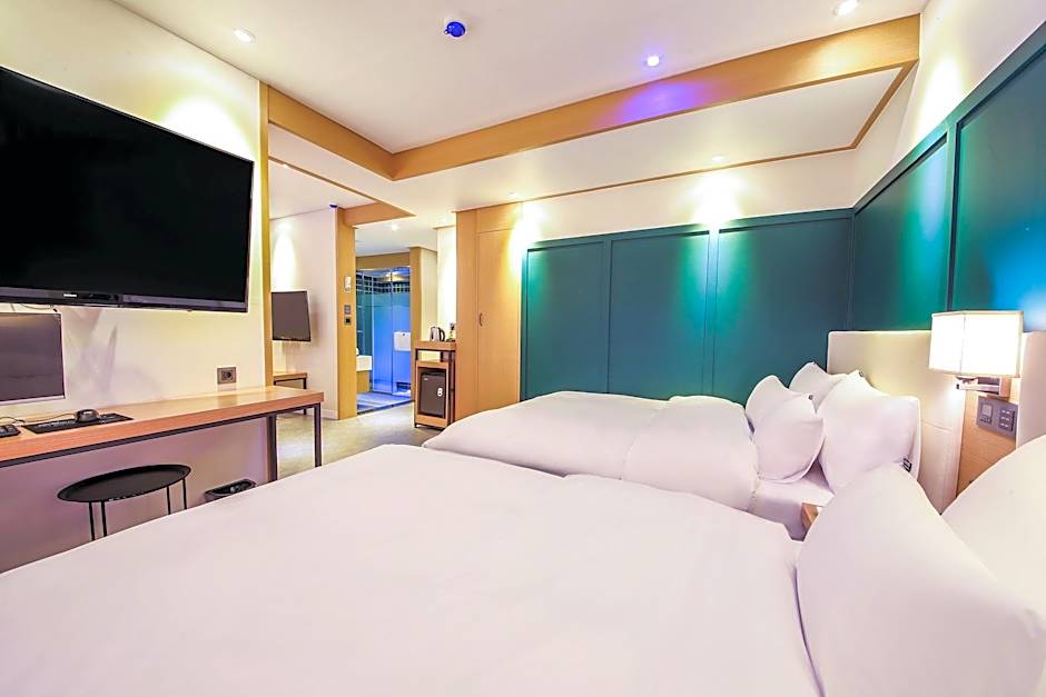 Brooks Hotel Tongyeong
