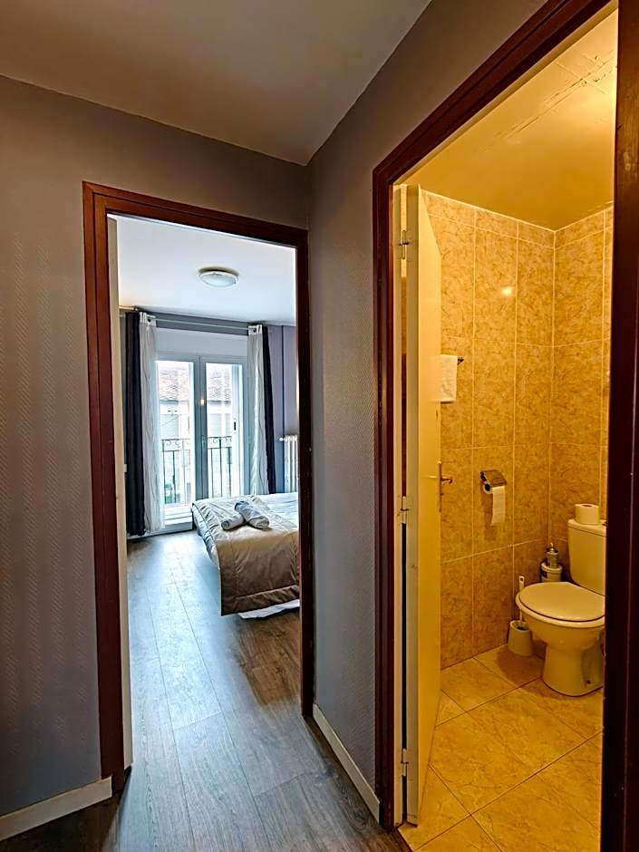 Le Catalan - Hôtel et appartements