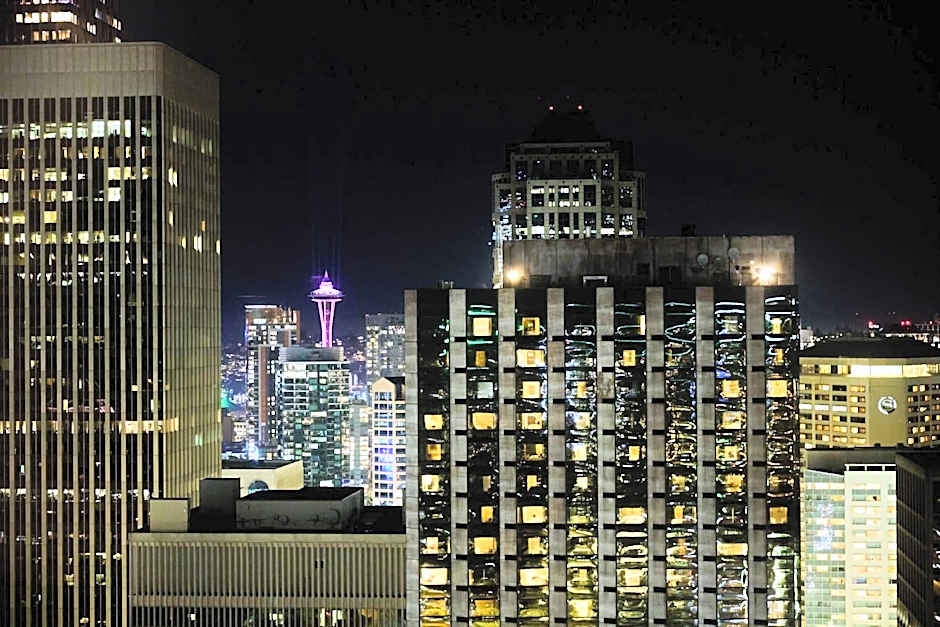 Renaissance Seattle Hotel