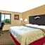 Super 8 by Wyndham Sheboygan WI