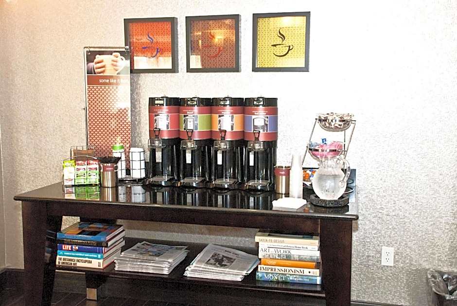 Hampton Inn By Hilton Maumelle