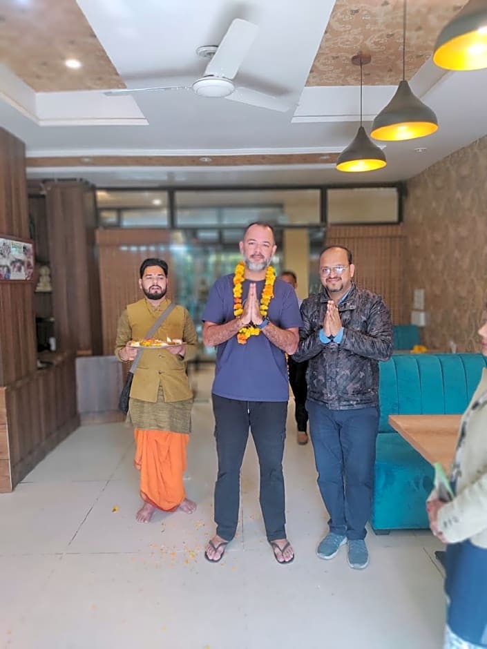 hotel nirvana palace