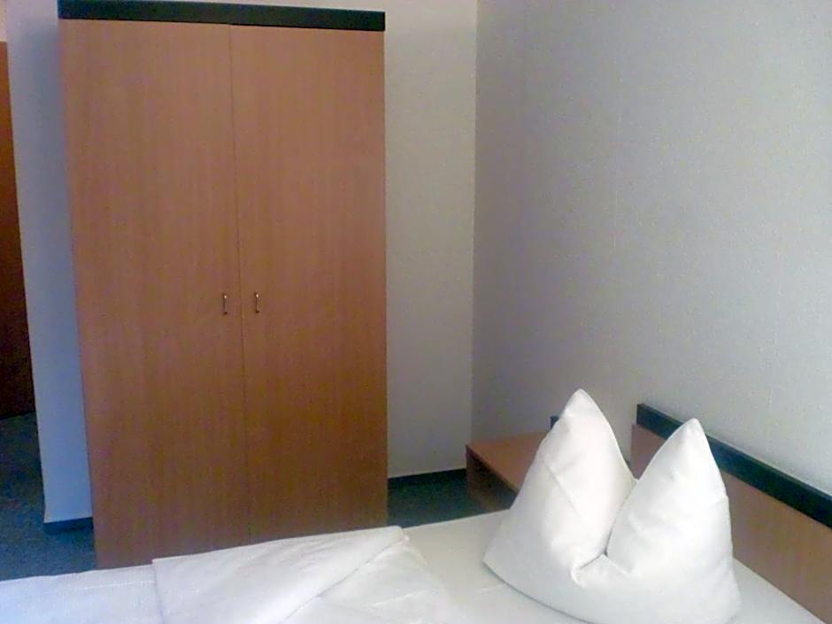 Hotel & Restaurant "Zum Firstenstein"